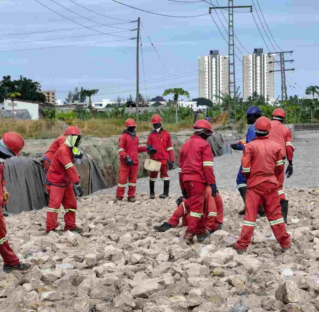 Equipa SINAVIA em obra